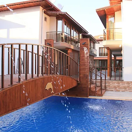 Dolphin & Hotell 4*
